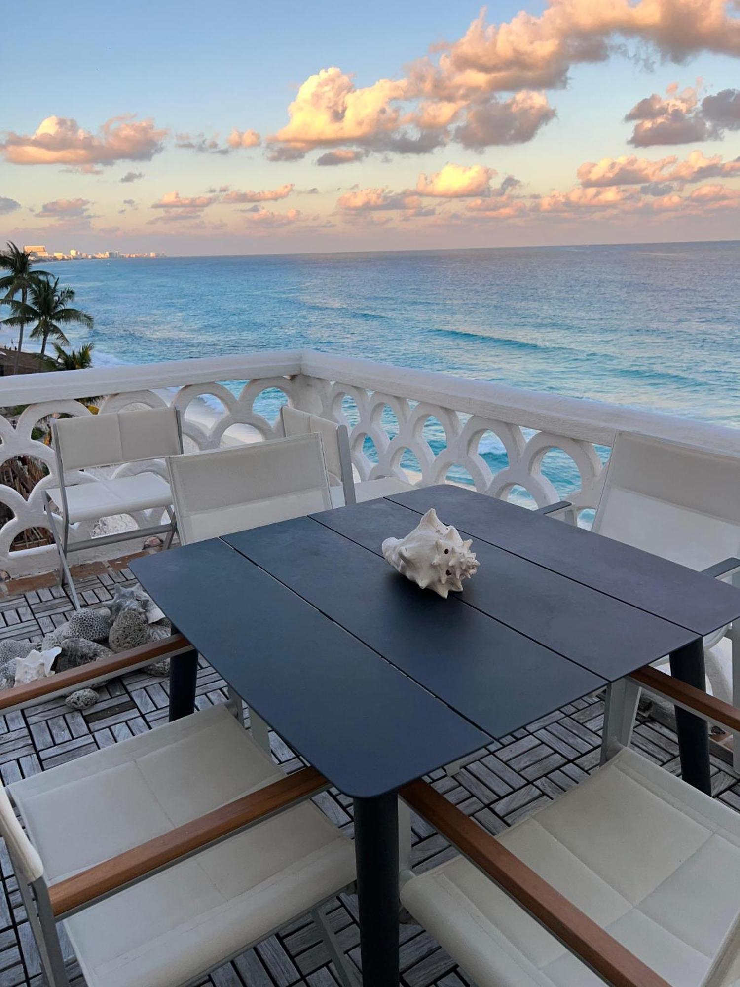 “Magic Sunrise At Cancun” Extérieur photo