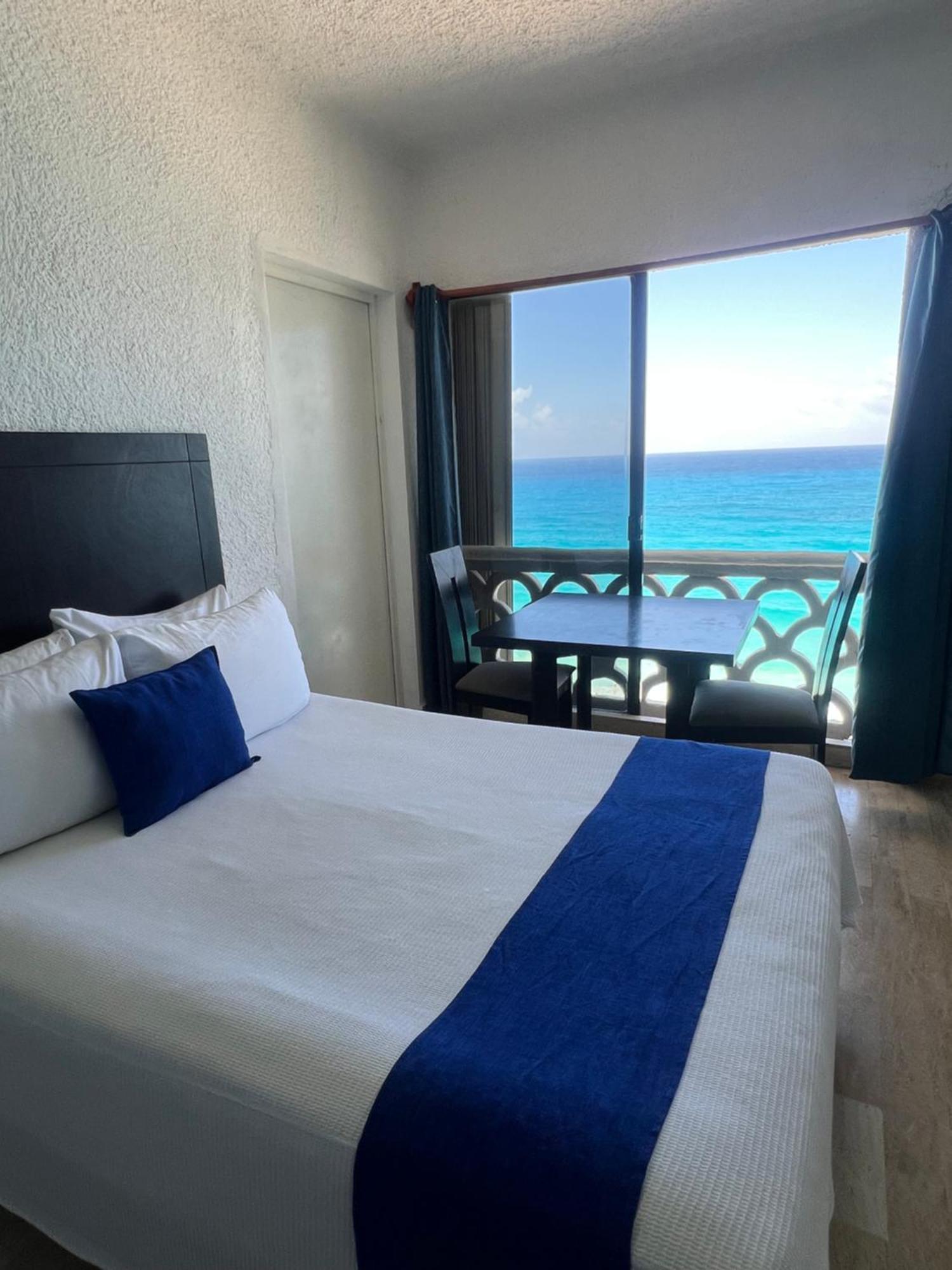 “Magic Sunrise At Cancun” Extérieur photo